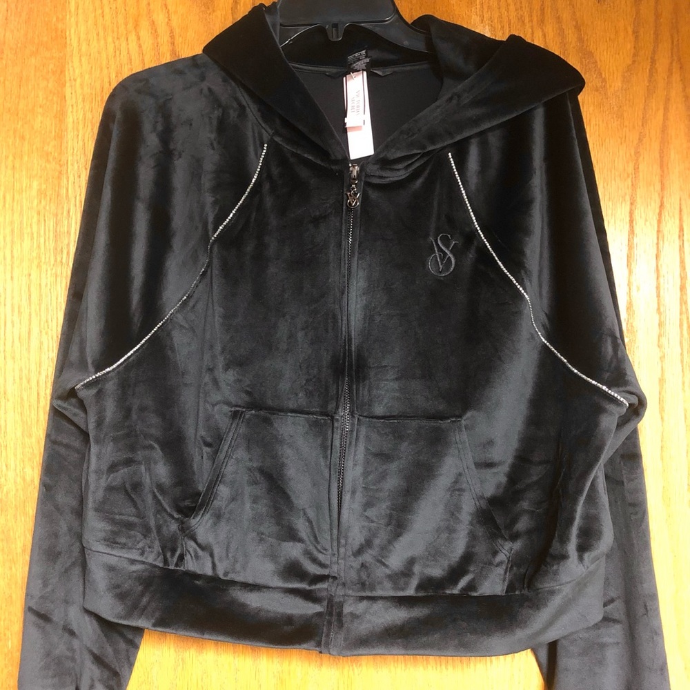 VICTORIA'S SECRET
Diamanté Inset Velour Jogger